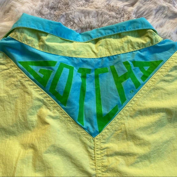 Yellow Gotcha Windbreaker - Picture 6 of 6